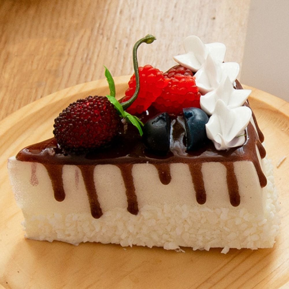 Multipurpose Triangular Cake S - Shop Home Fragrance 评论和价格